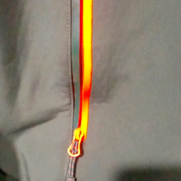 Mens Mountian Warehouse soft shell jacket - Picture 5 of 5